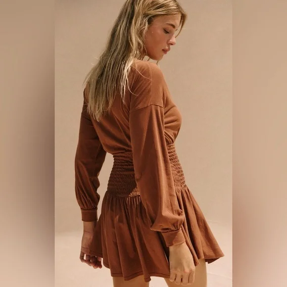 NWT FREE PEOPLE SCORCHING HOT LONG SLEEVE MINI DRESS ARGAN OIL - Picture 2 of 2